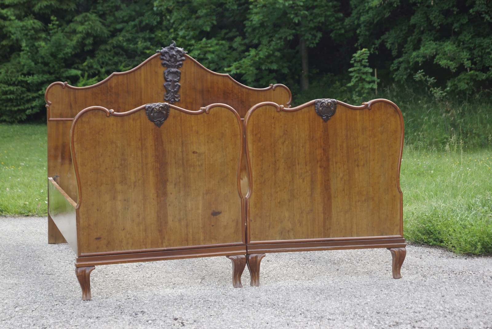 Bettrahmen Barockstil antike Möbel Doppelbett vintage Massivholz geschnitzt Jugendstil Barock
