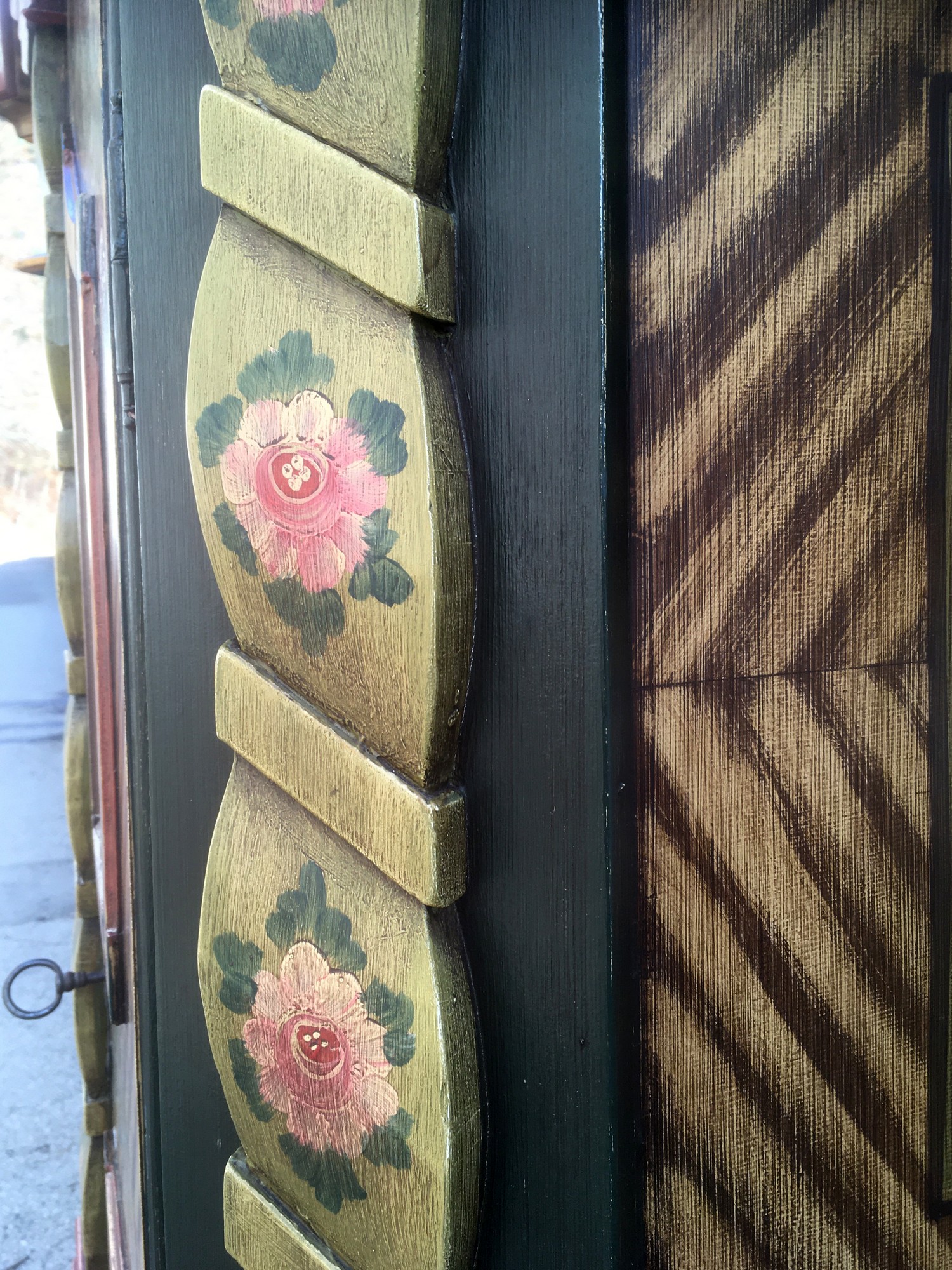 Bauernschrank Kleiderschrank Schrank handbemalt Bauernkasten Landhaus