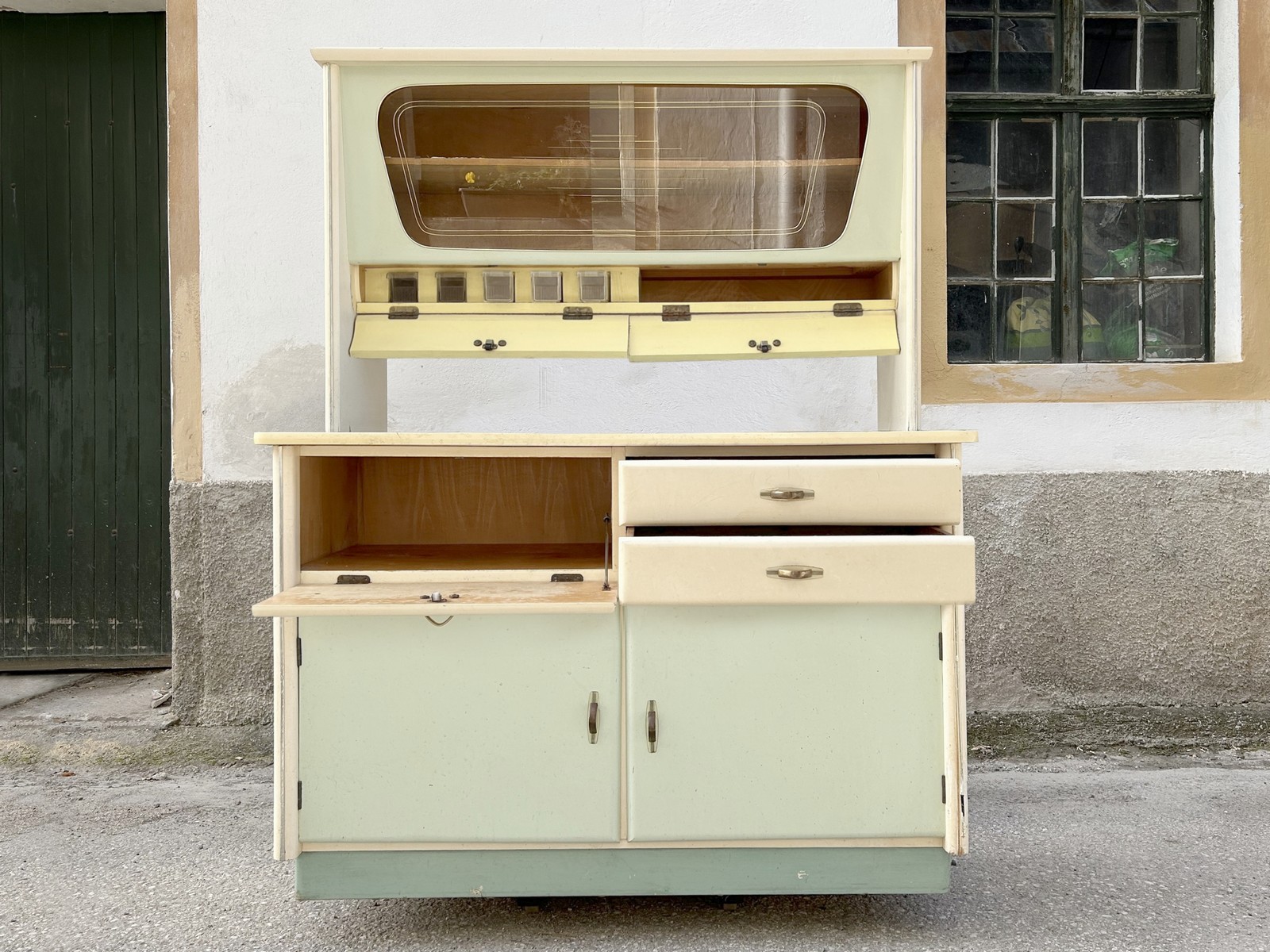 Küche Antiker Küchenschrank Vintage Kredenz Pastell 60er-Jahre Mid Century Möbel