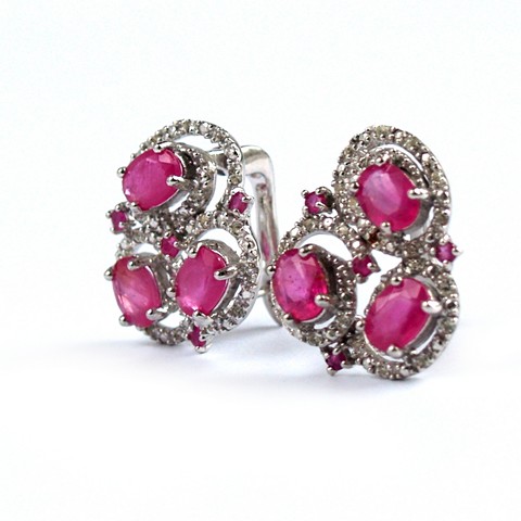 Ohrstecker Silber Rubin