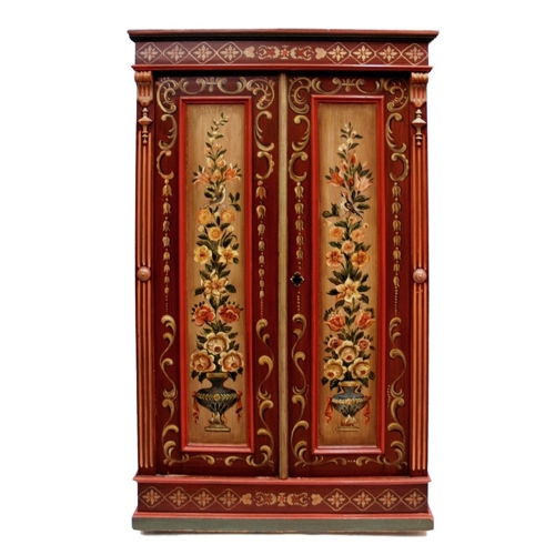 antiker Bauernschrank bemalt