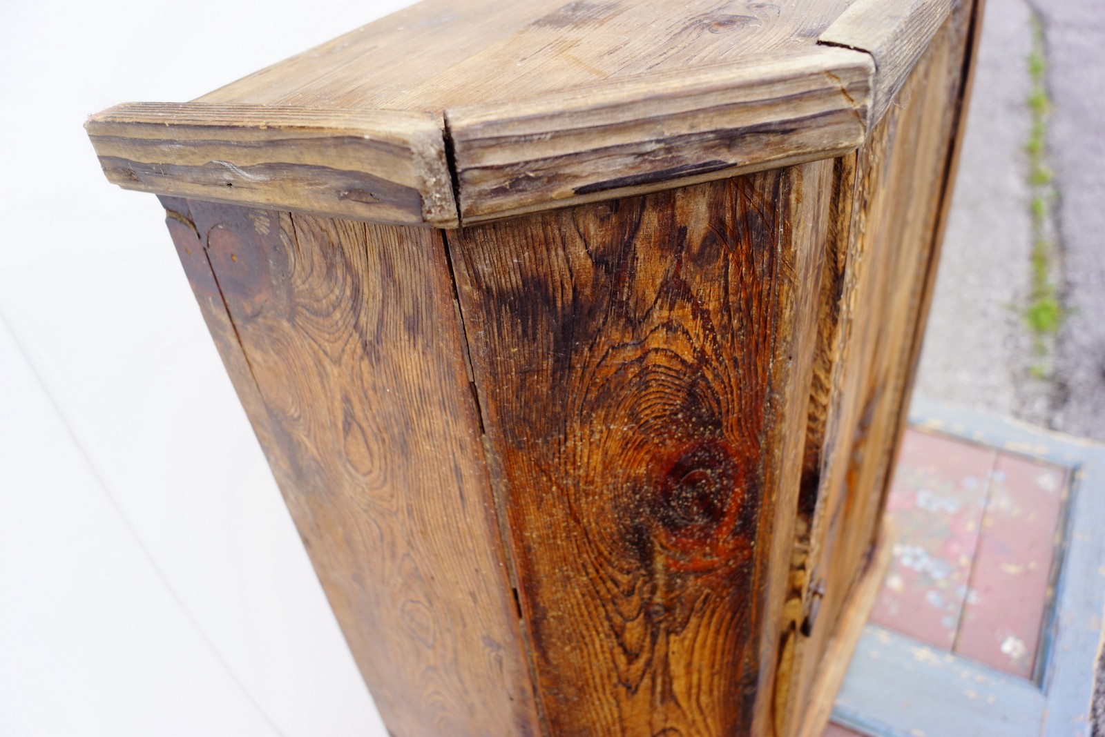 Wandschrank antik rustikales Bauernmöbel 1890 Schnapskasten Bauernschrank Bauernstube