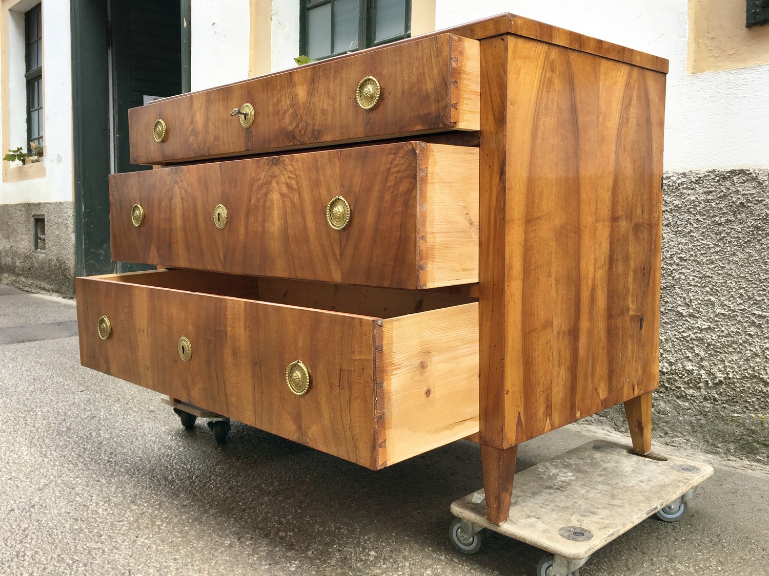 Kommode Ladenkommode Biedermeier Nussholzfurnier antik original