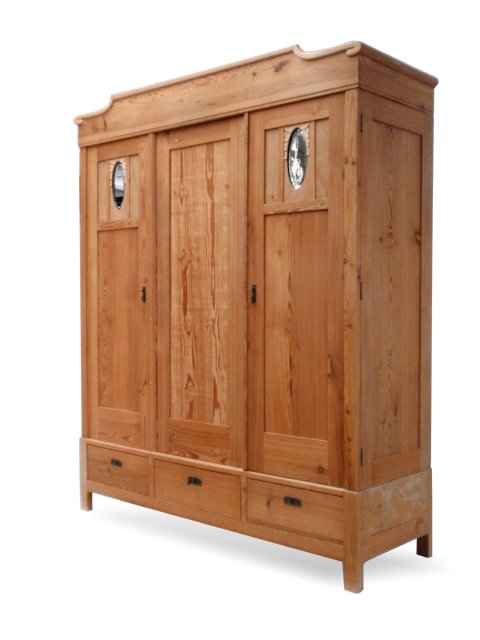 Jugendstil Dielenschrank