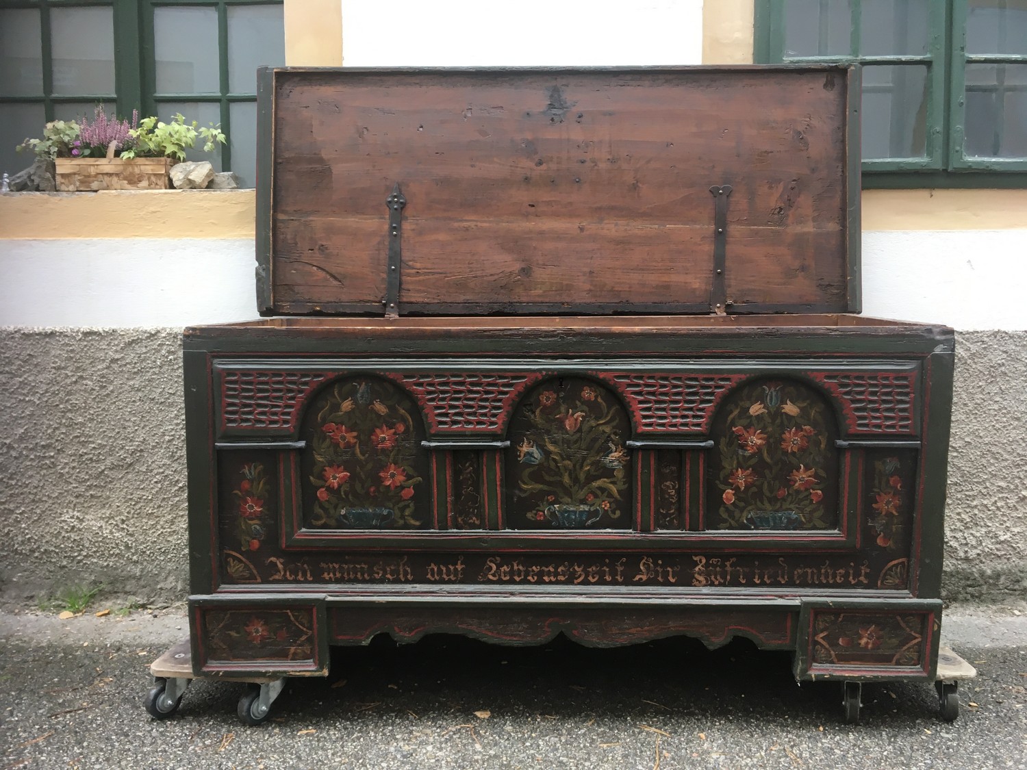 Bauerntruhe handbemalt Truhe provinziell antik 19. Jhdt. gross Weichholz massiv