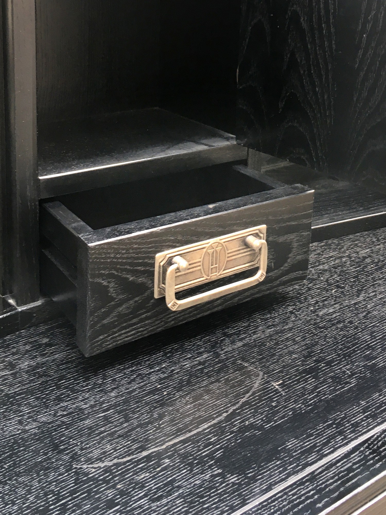 Jugendstil Vertiko Barschrank Stilmöbel schwarz Bleiverglasung SELVA Italy Kommode