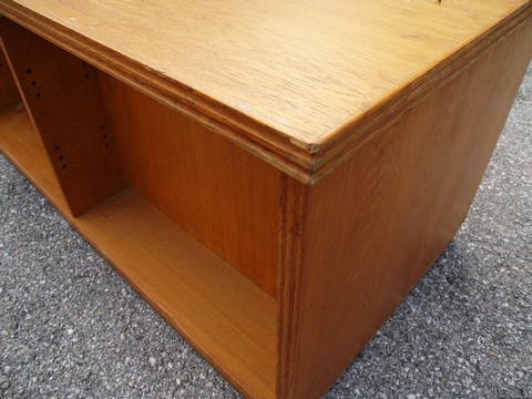 Bücherschrank SChreibtisch