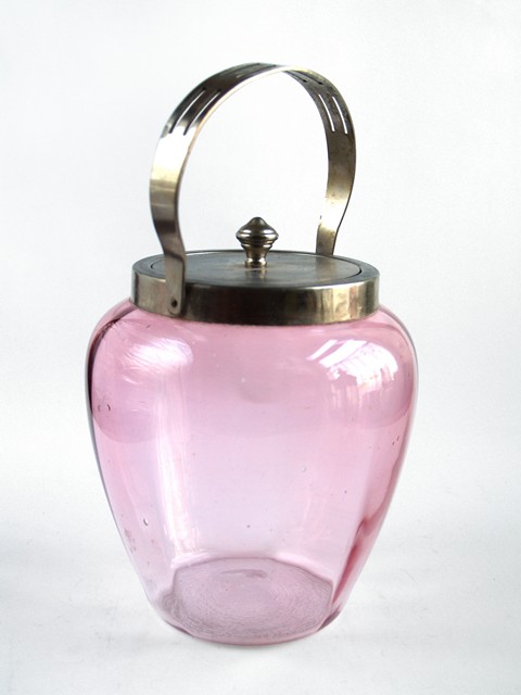 alte Keksdose Glas rosa