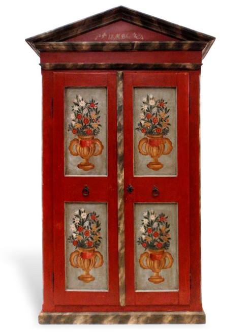 Antiker Bauernschrank rot bemalt