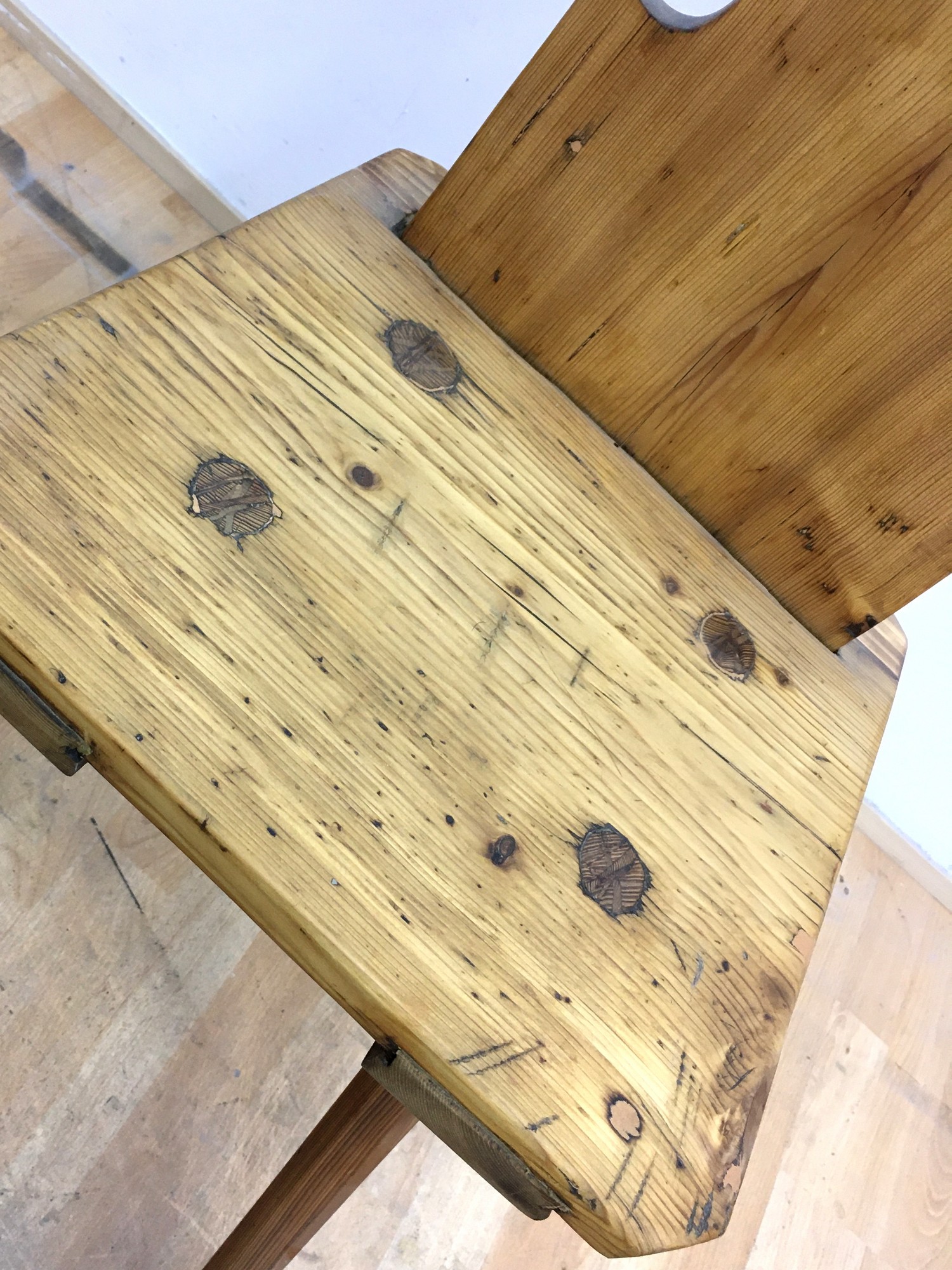 Herzsessel Weichholz