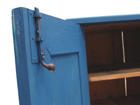 antike Kommode bemalt