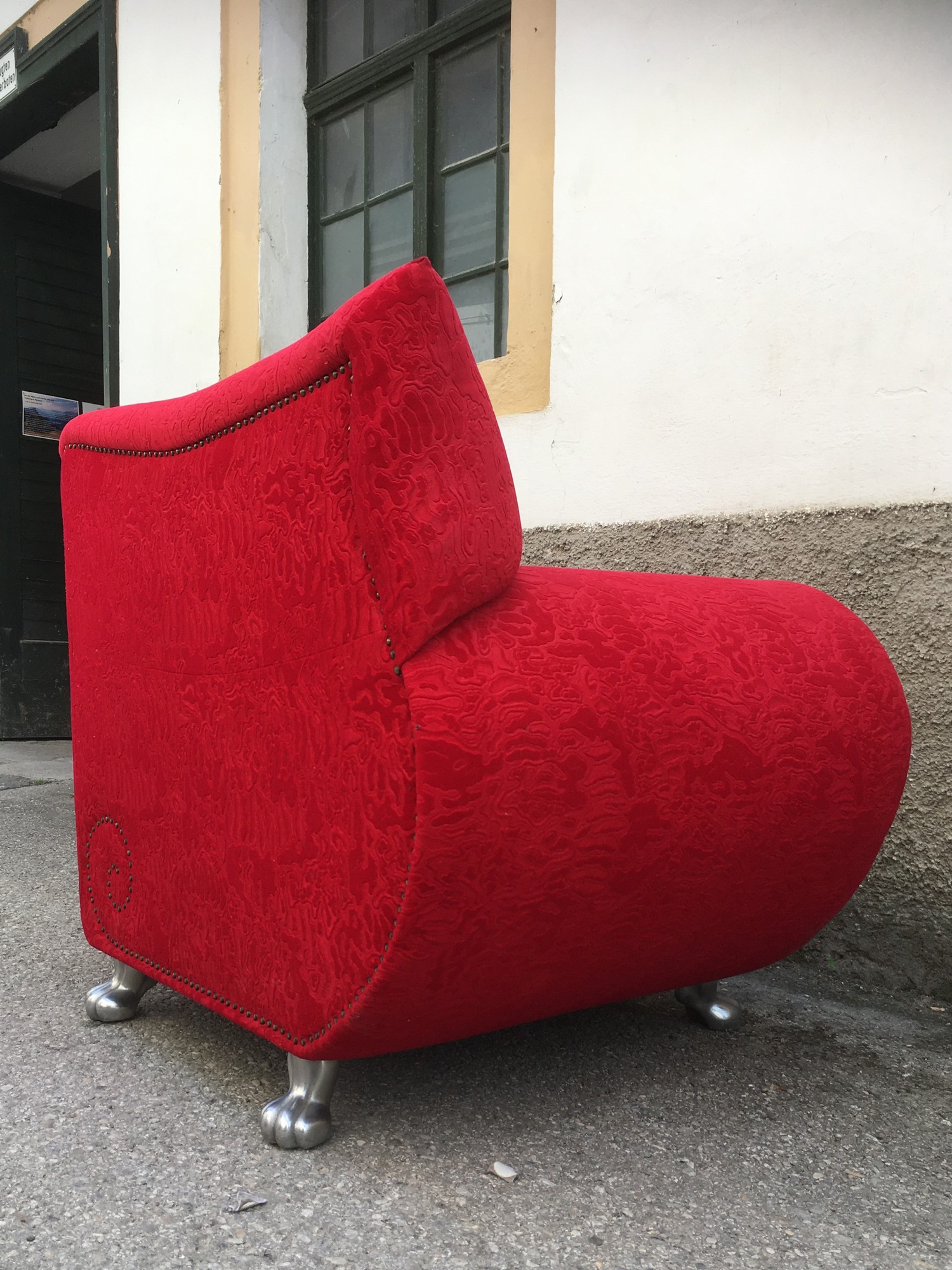 BRETZ Gaudi Stuhl rot Sofasessel Sessel Armlehnstuhl silber Löwentatzen