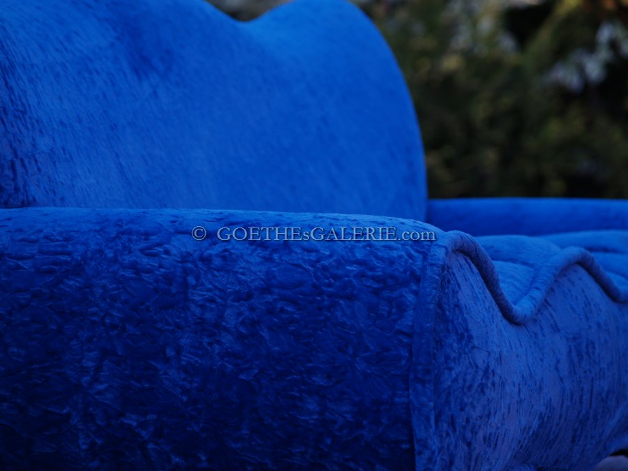 Bretz Sharky Sofa