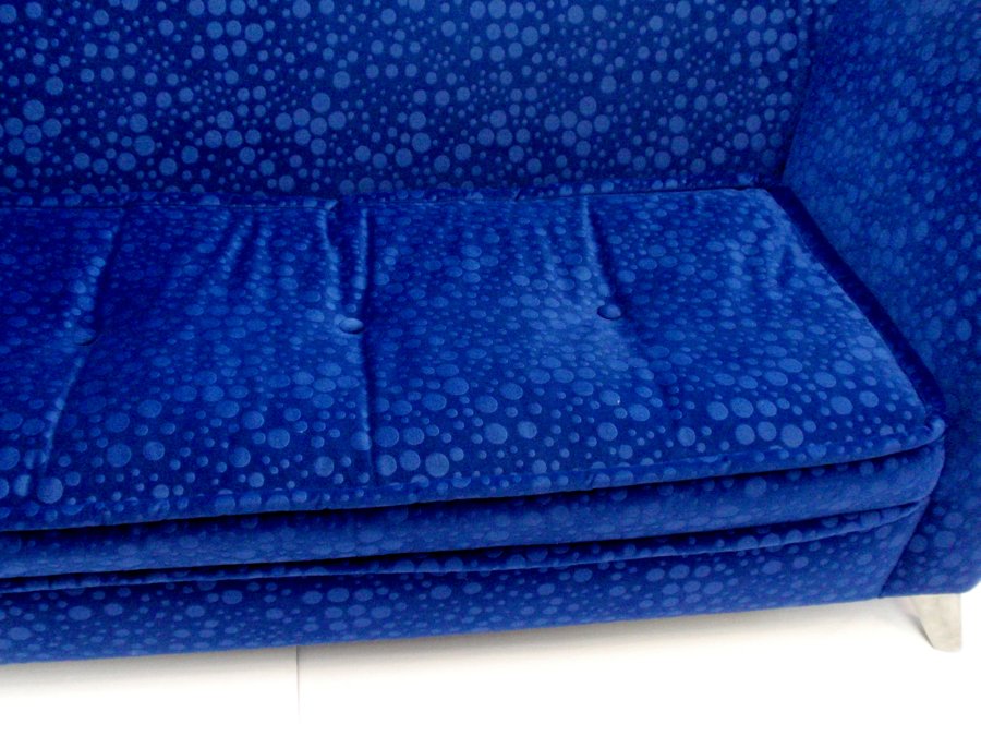 Bretz Monster Sofa blau Samtstoff