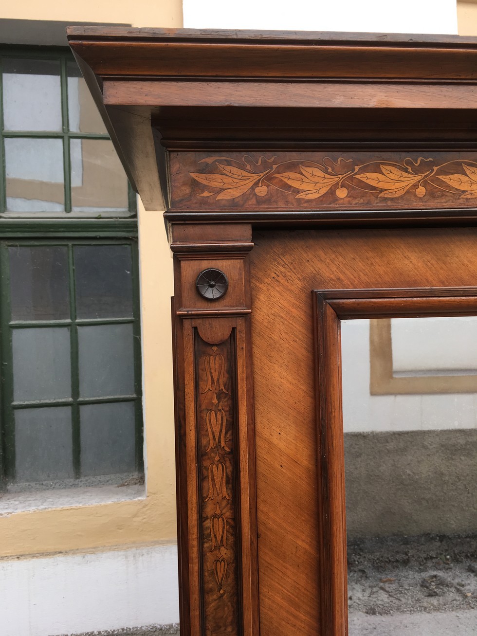 Kleiderschrank antik Spiegel Garderobe Intarsien