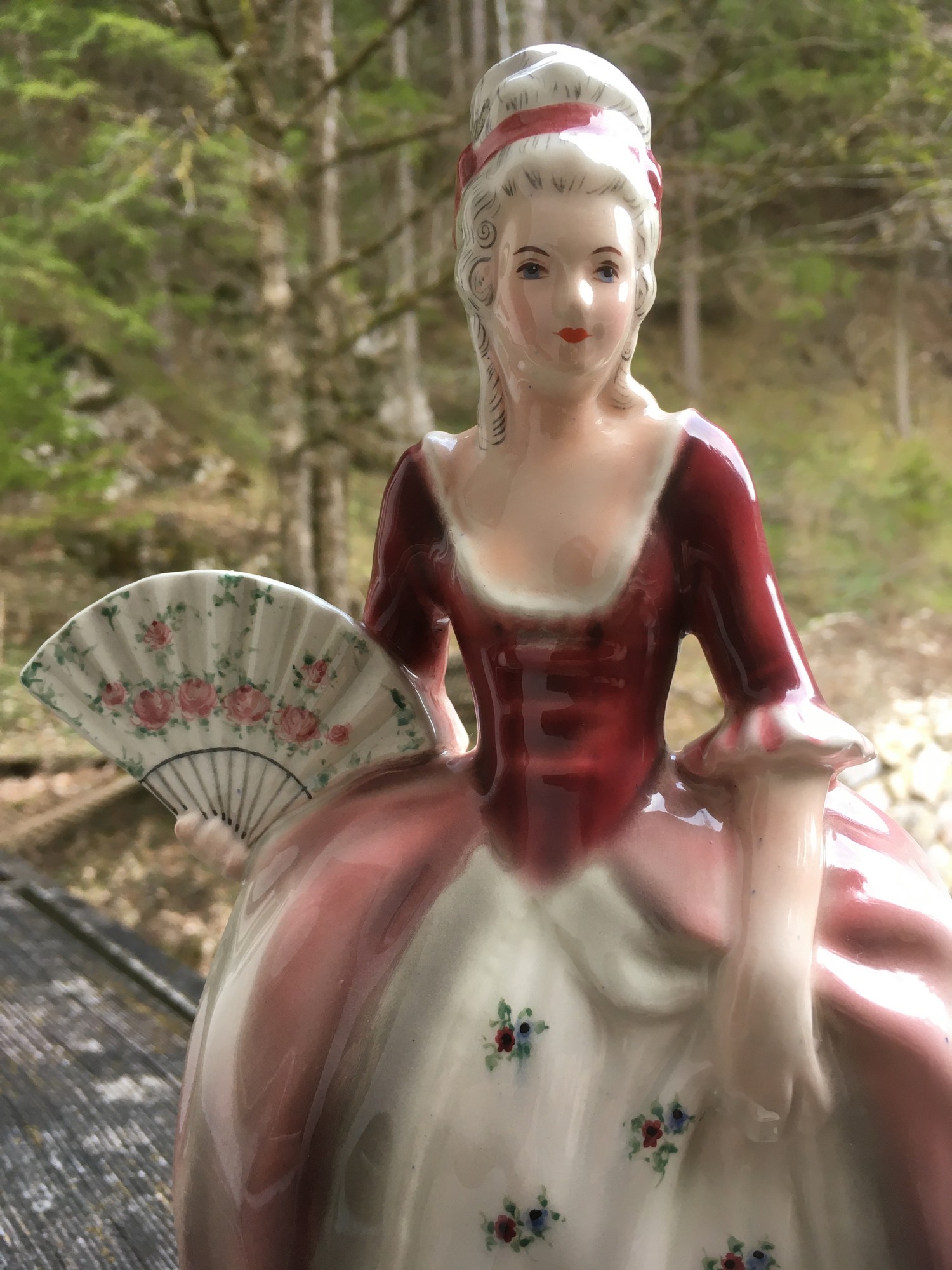 Keramos Figur Sophie aus der Oper "Der Rosenkavalier"