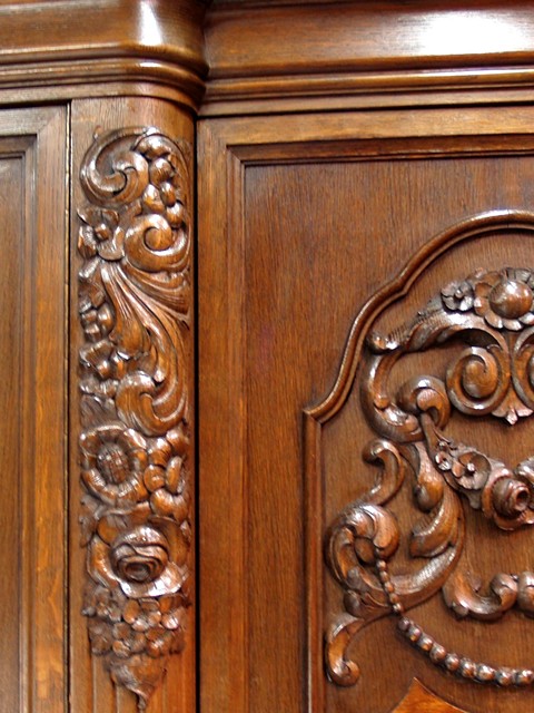 antiker Bücherschrank