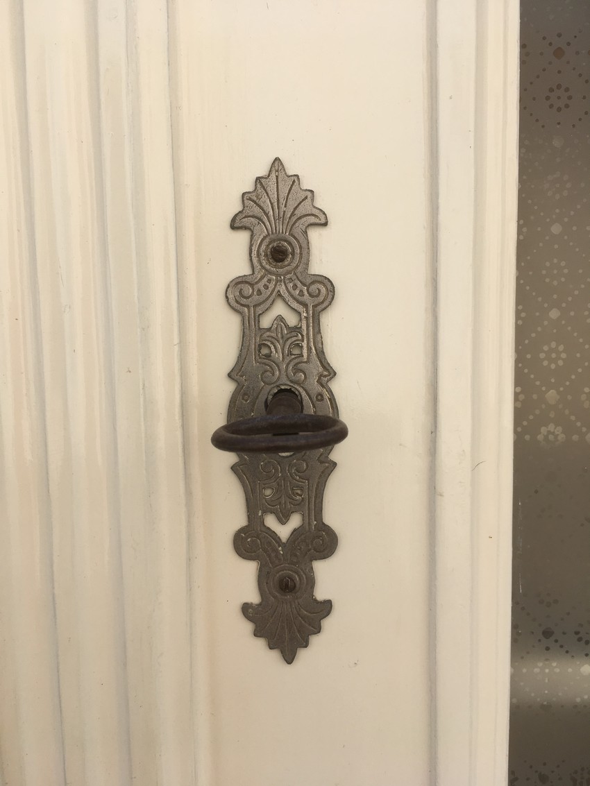 Shabby Chic Schrank antik