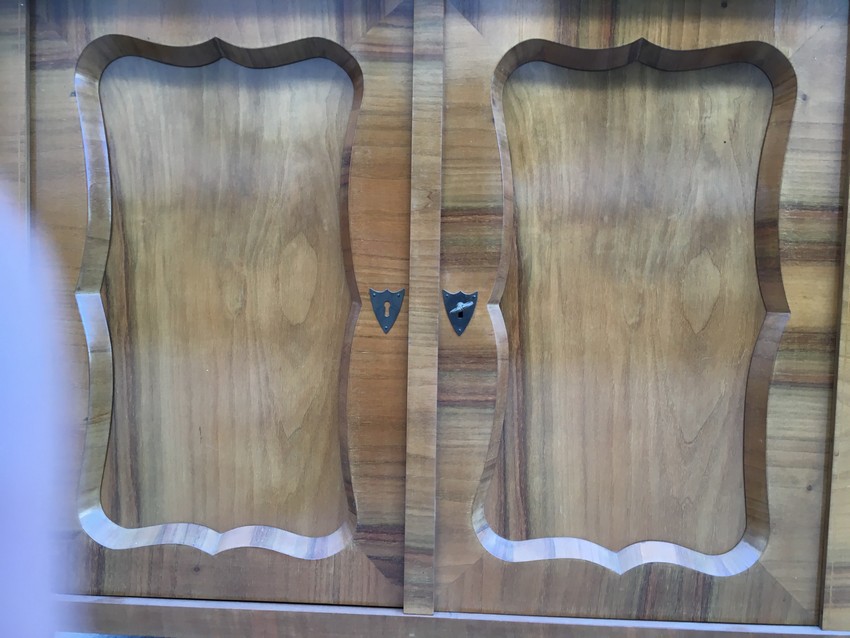 Biedermeier Kommode Antikstil Brezelschrank