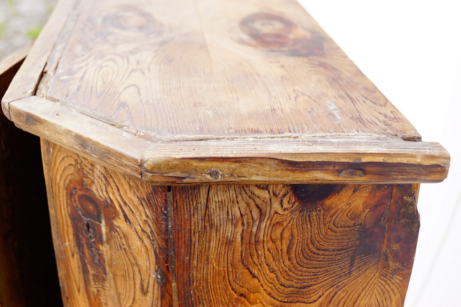 Wandschrank antik rustikales Bauernmöbel 1890 Schnapskasten Bauernschrank Bauernstube