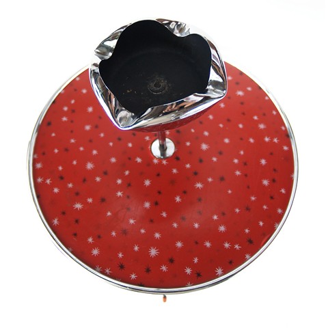 Retro Tisch antik rot