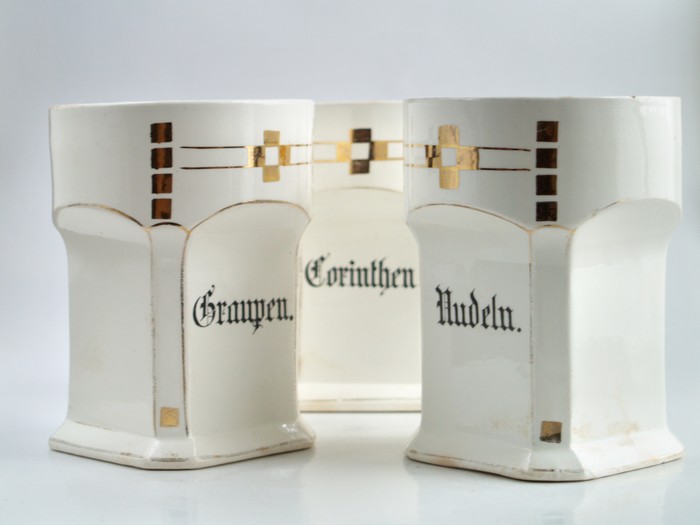 Porzellandosen antik