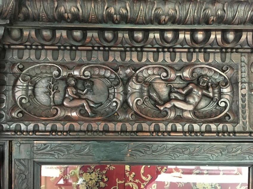 Renaissance Möbel online kaufen