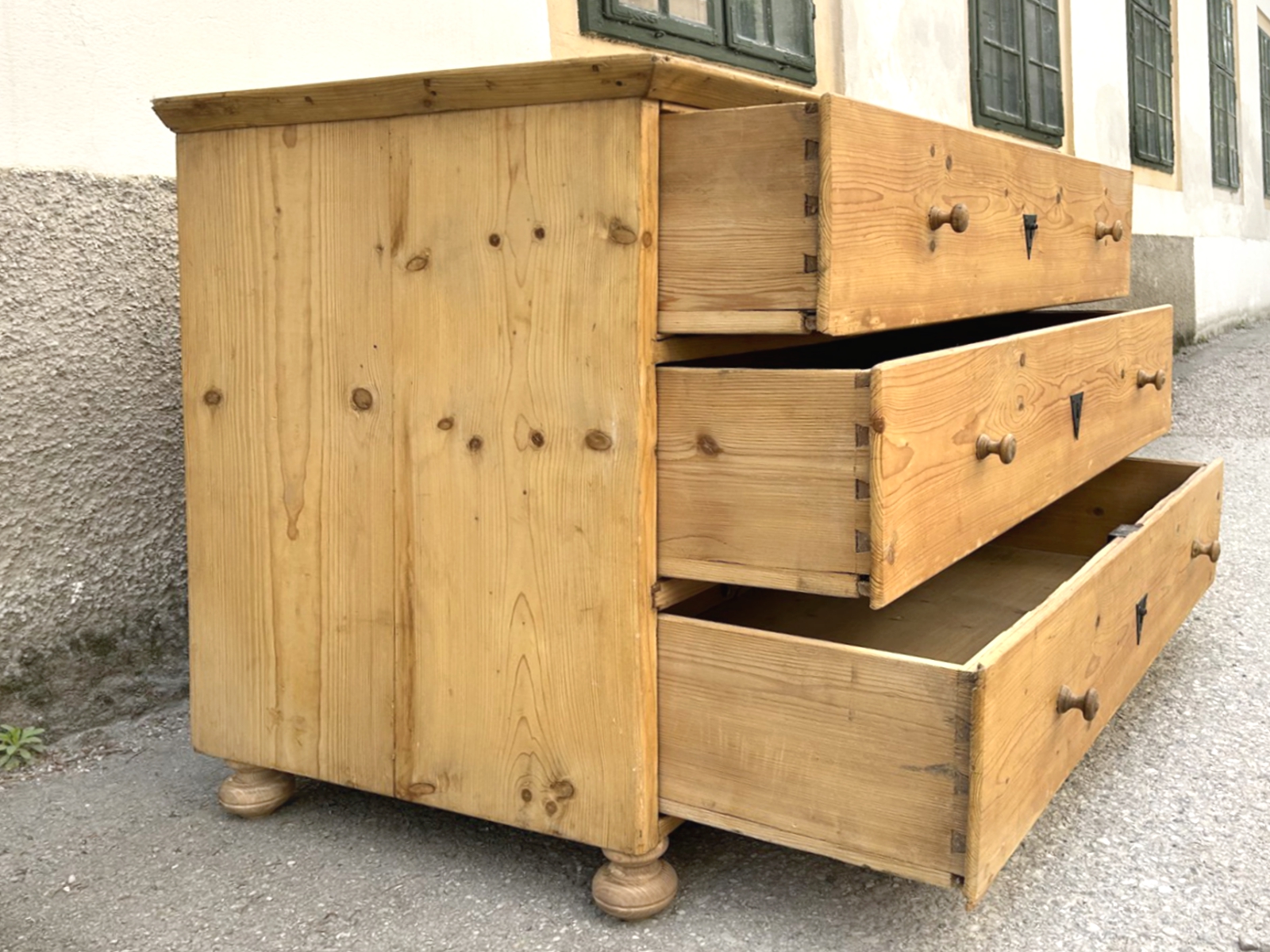 Bauernmöbel restaurierte Bauernkommode Fichte Massivholz.Bauernschrank Antik