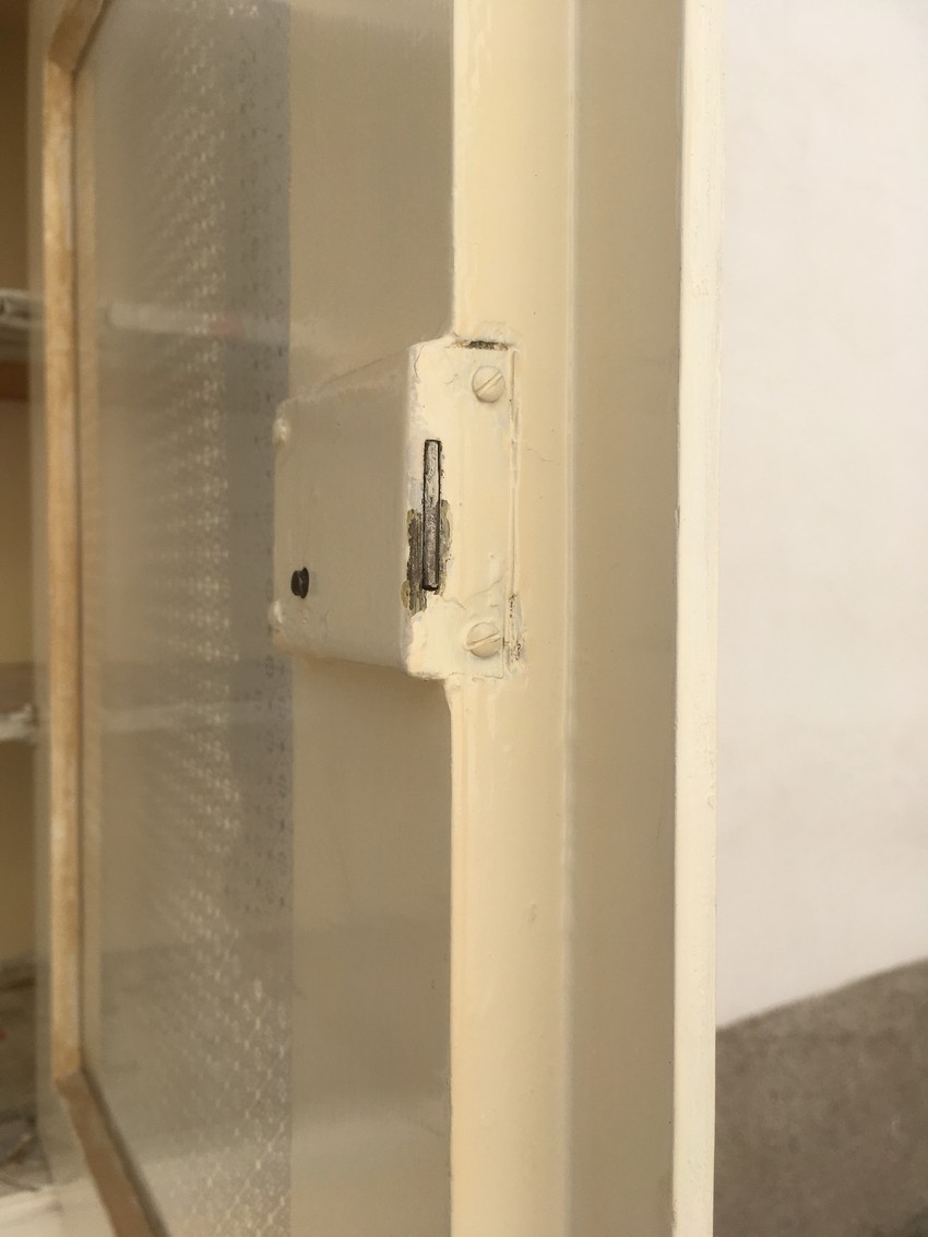 Kredenz creme Shabby