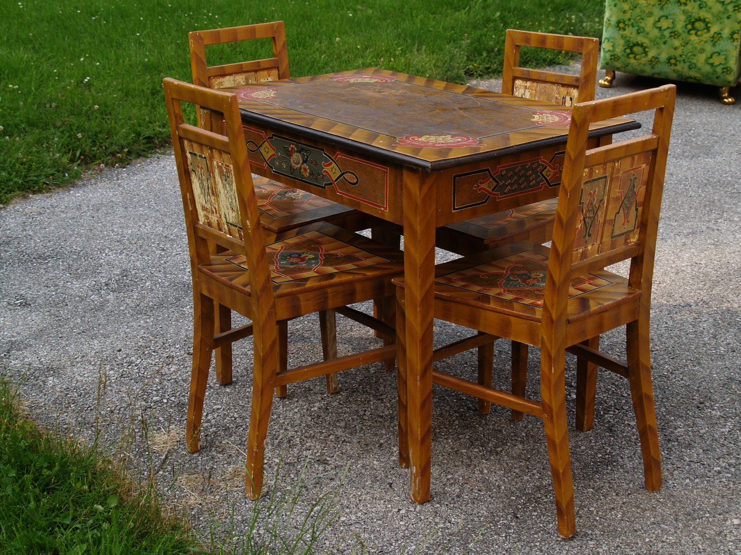 Sessel antike Landhausstil bemalte Stühle Bauernsessel Vintage