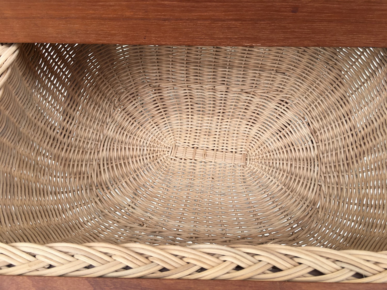 Handarbeitstisch Tisch Nähtisch Teak Design Ejvind Johansson für Vitré 60er Jahre