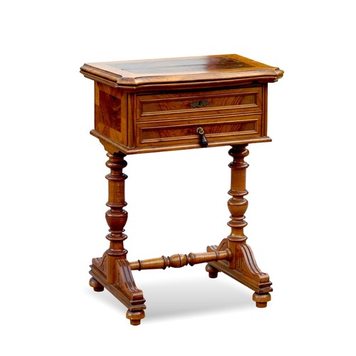 Tisch Handarbeitstisch antik Beistelltisch ausklappbare Platte Original Handarbeitstisch Historismus