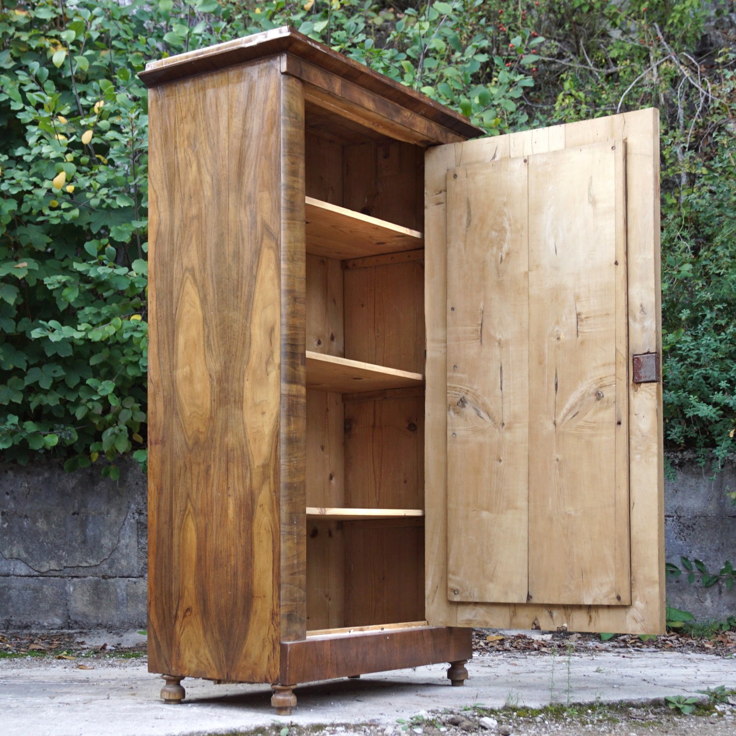 antiker Schrank Biedermeier Dielenschrnak Vollholz Möbel