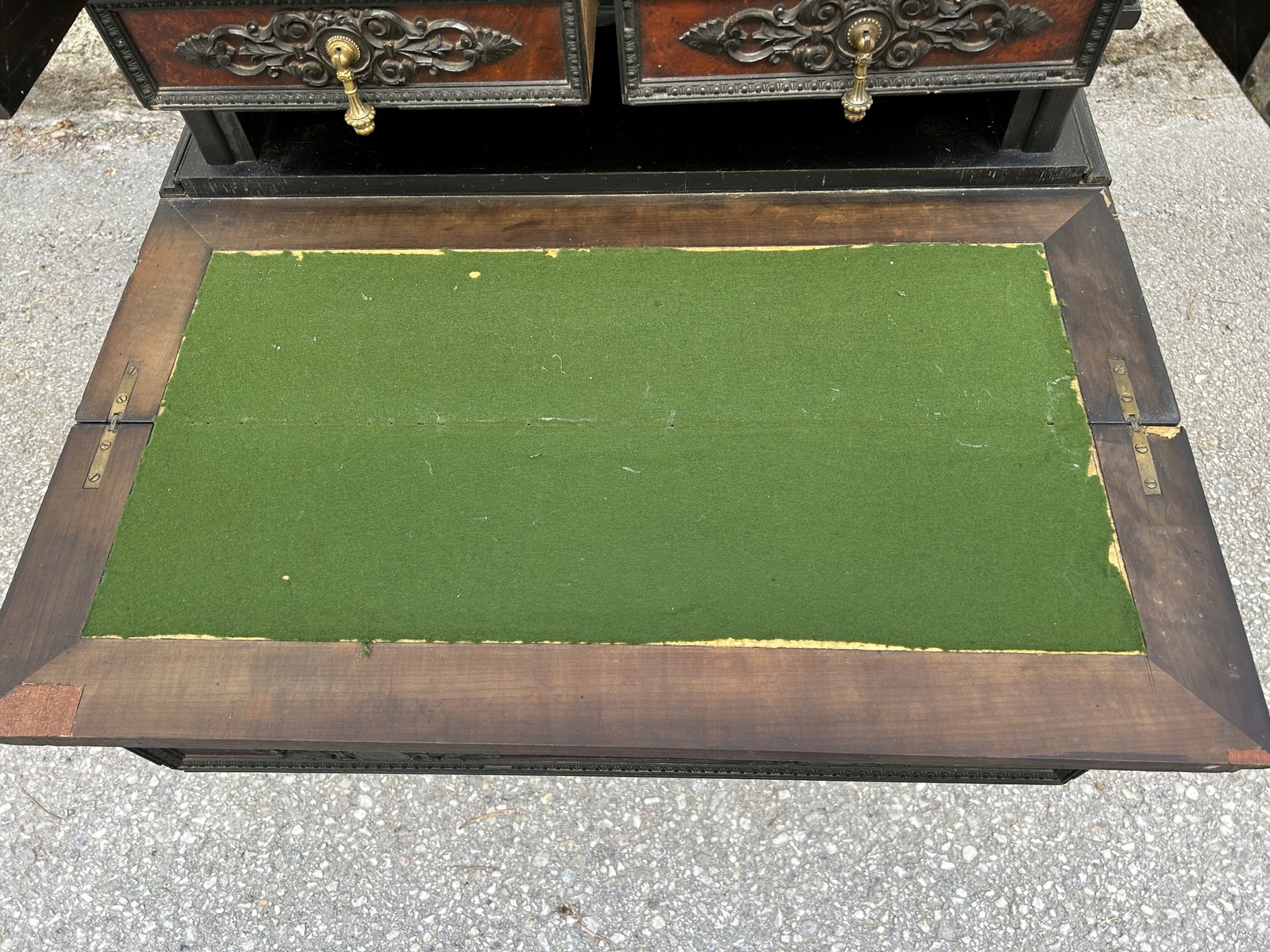 antiker Schreibtischsekretär Möbel Antiquität 1740 Schrank Möbel requisite Film Leihmöbel Schreibschrank