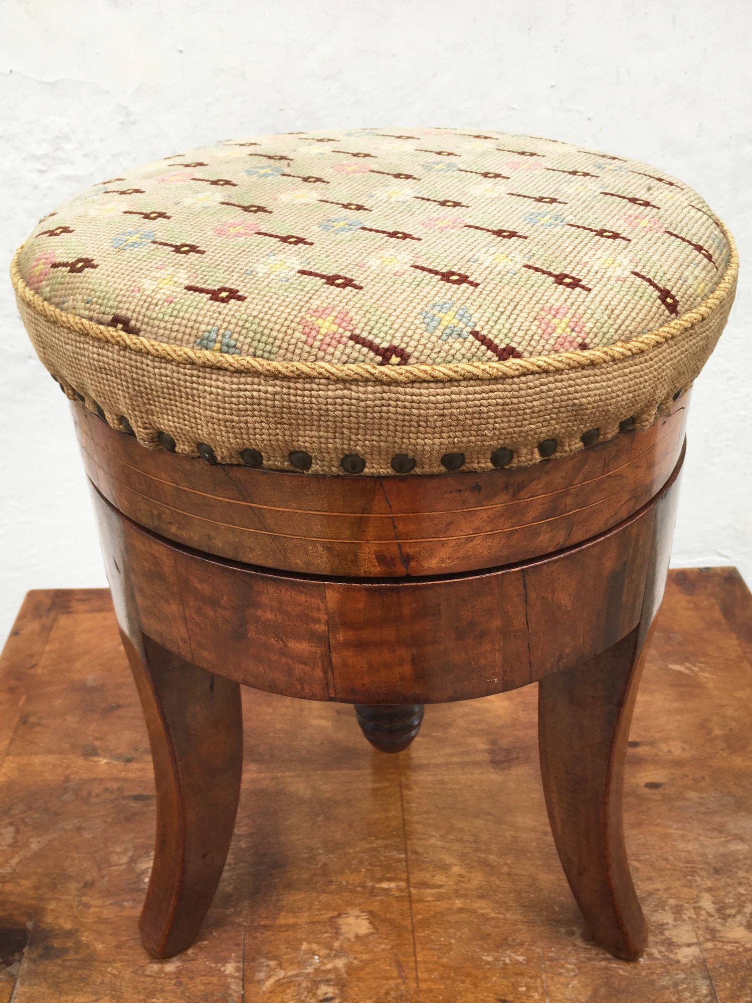 Klavierhocker Hocker Biedermeier um 1820 original Drehhocker Sitzmöbel