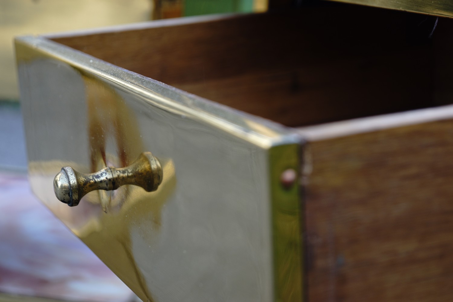 Nachtschrank Messing antik Nachtkasten Kommode Nachttisch golden