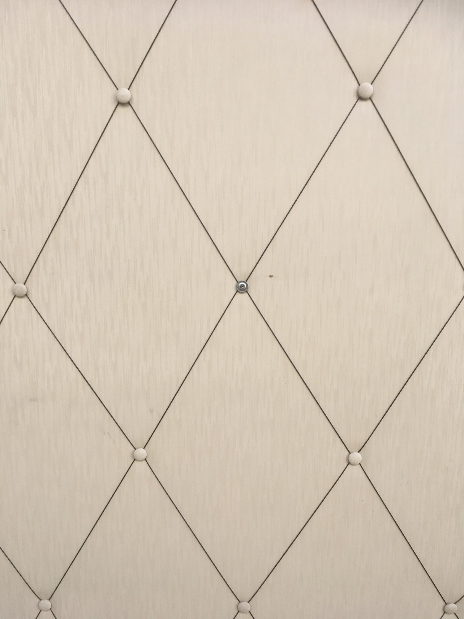 Garderobe Vintage Metallhaken gepolstert Wandgarderobe Creme Retro