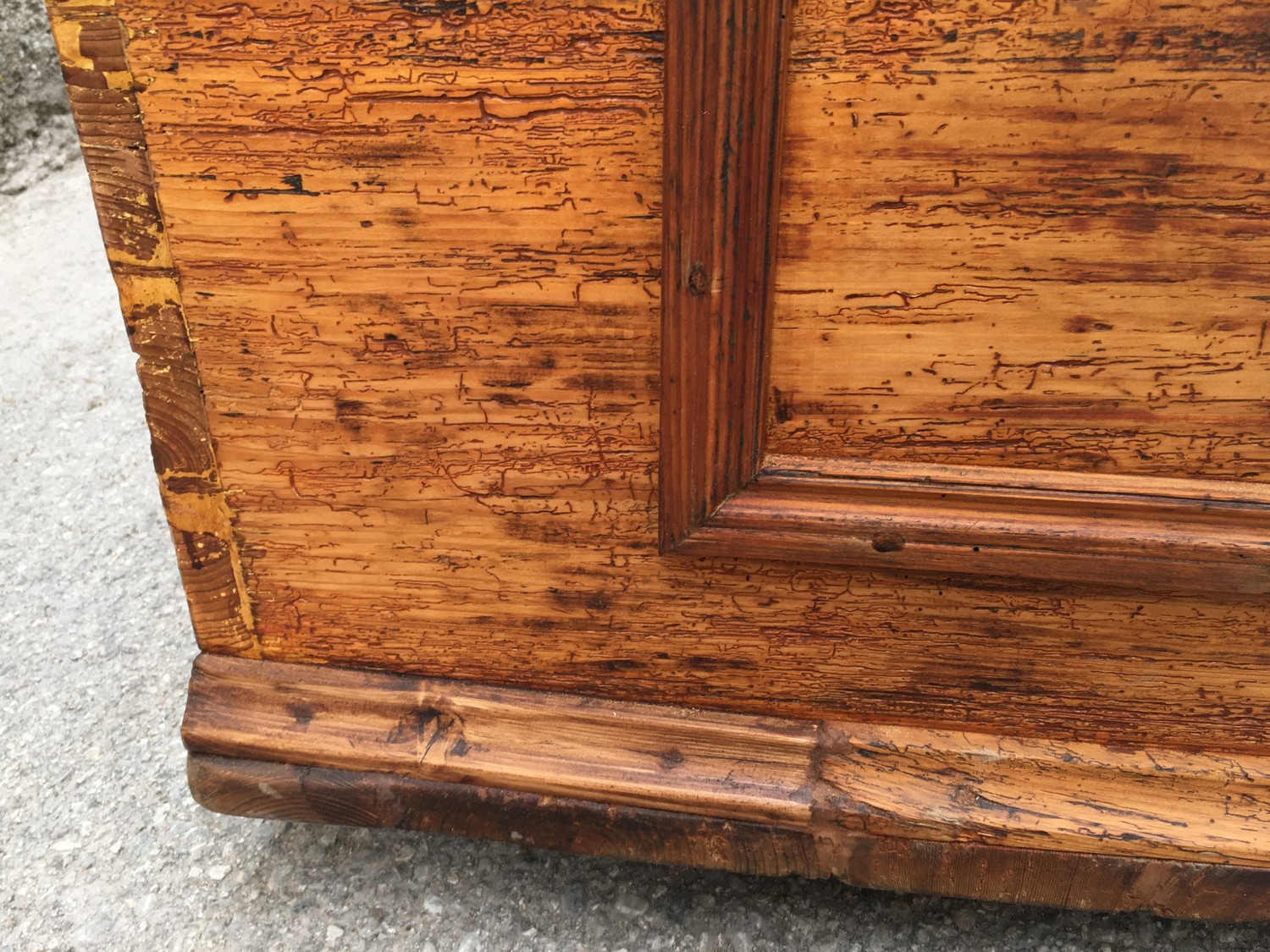 Herrschaftliche Truhe groß Weichholz 18. Jahrhundert restauriert antik