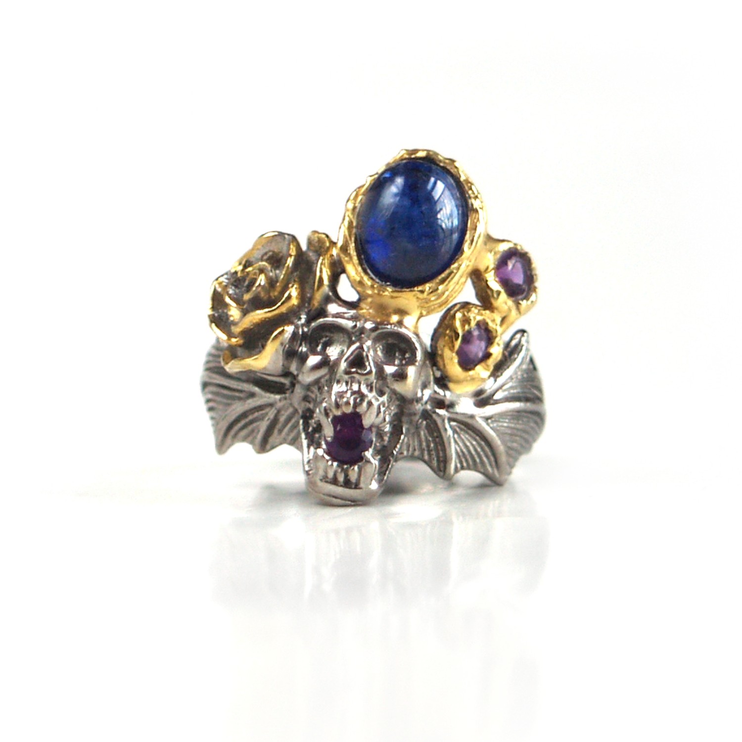 Ring 925 Silber Saphir Vampir Edelstein Totenkopf mit Flügel Ring 925 Silber Saphir handgemacht Edelstein Totenkopf