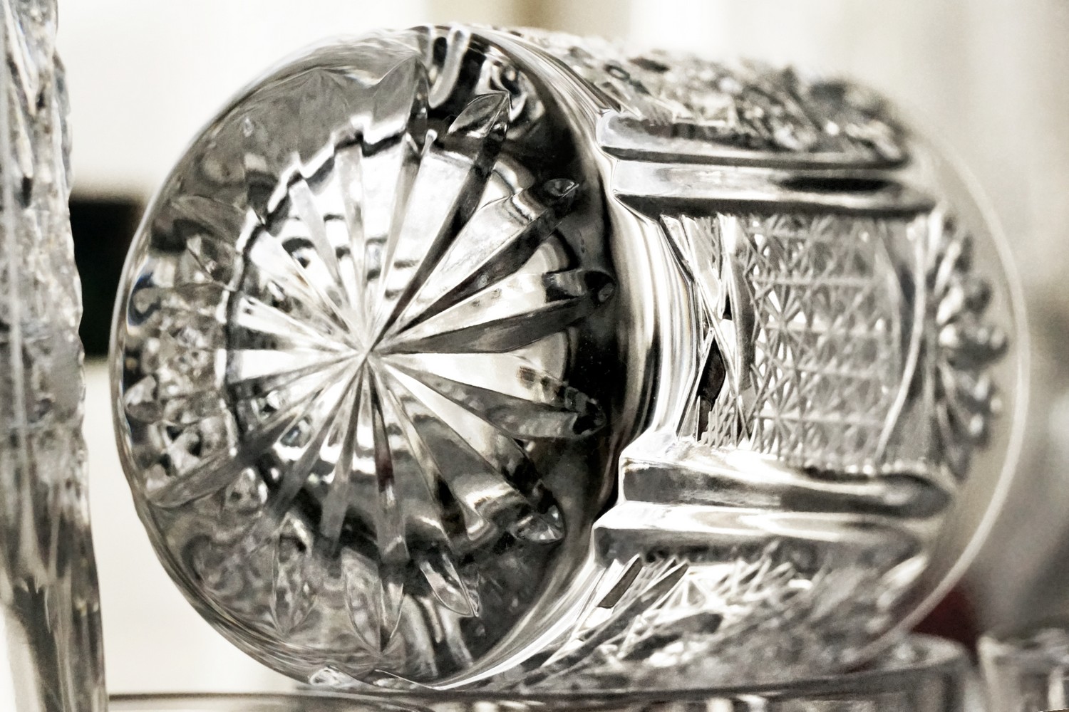 Bleikristall Becher Whisky Schnaps Gläser geschliffen Wassergläser vitrinengepflegt