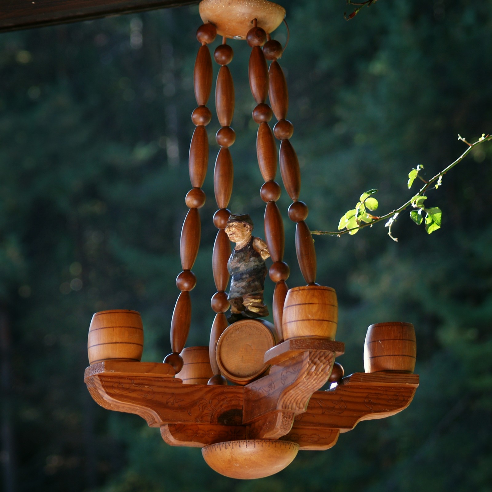 Bauernlampe Manderllampe Luster Lampe Holz Bauernstube Manderlluster Vintage geschnitzte Figur Holz Lampe