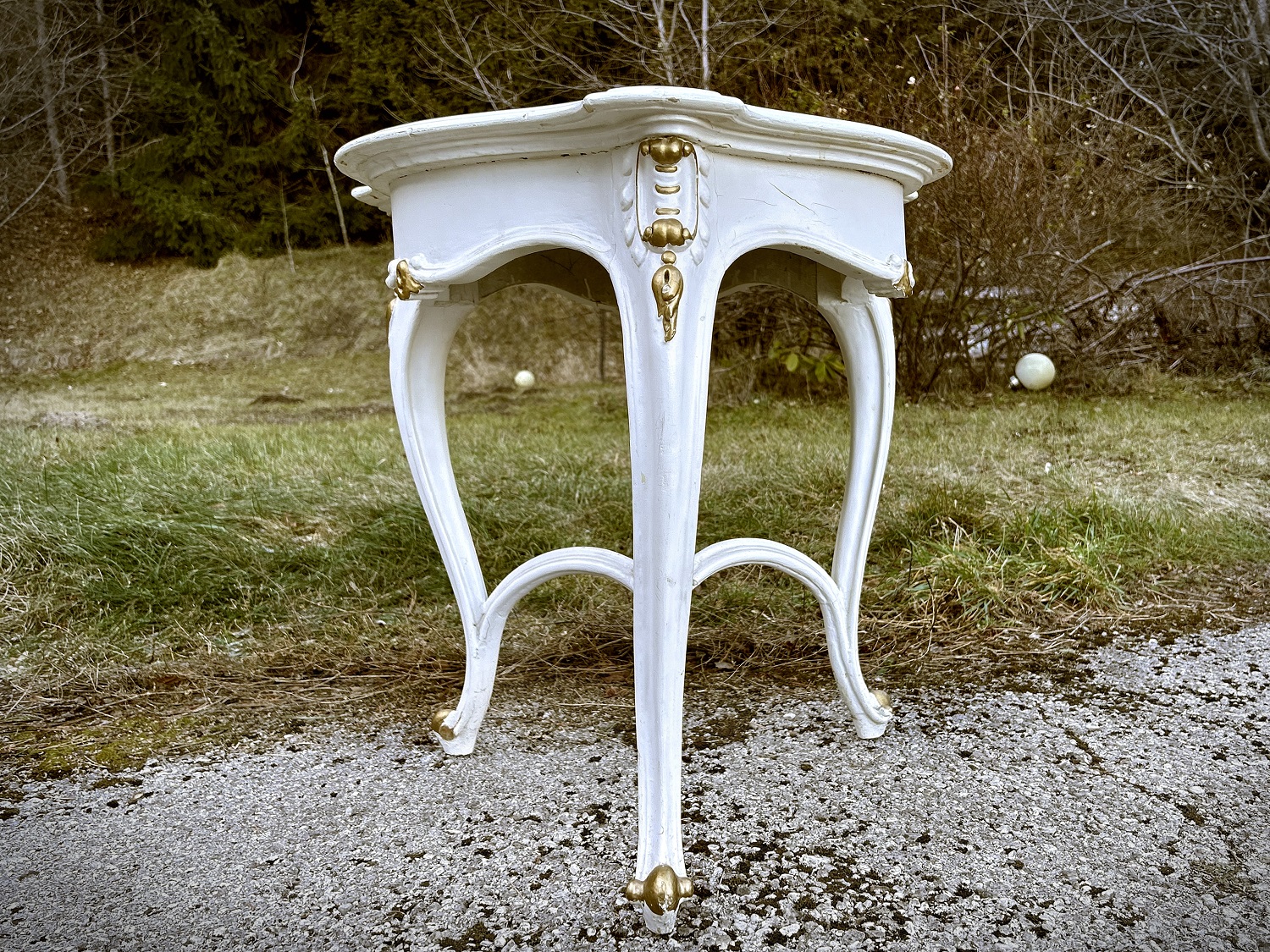Neobarock tisch antiker beistelltisch french marmorplatte gold weiß shabby chic vintage sidetable Shabby Chic sidetable