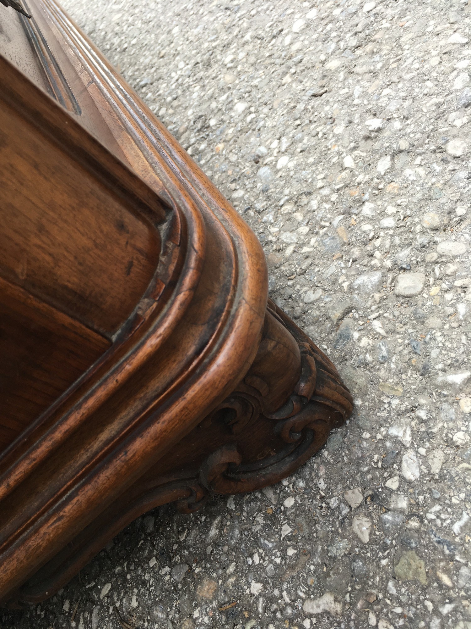 Historismus Schrank Kleiderschrank antik beschnitzt Wiener Pfeifenbarock