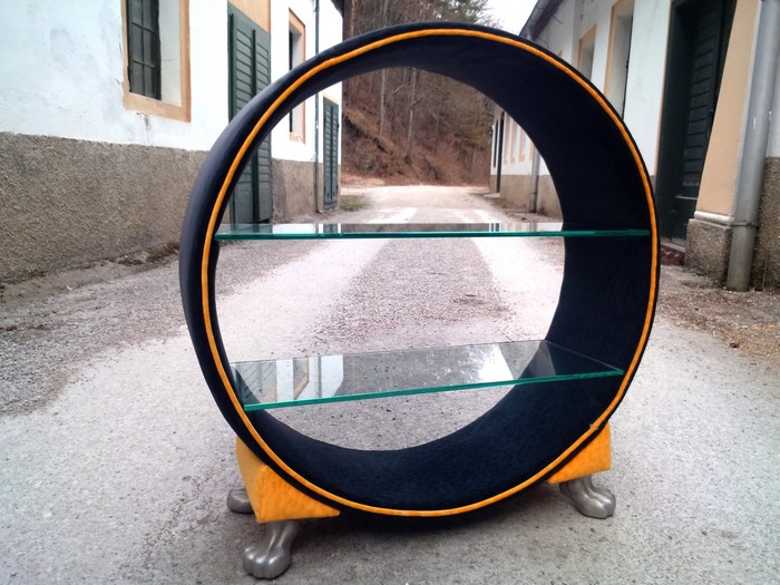 Bretz Rundregal schwarz