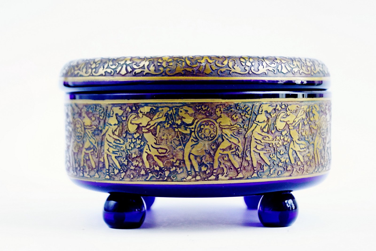 Deckeldose Schale Amethystglas Moser Karlsbad Amazonen signiert