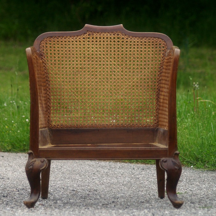 Antiker Sessel Geflecht