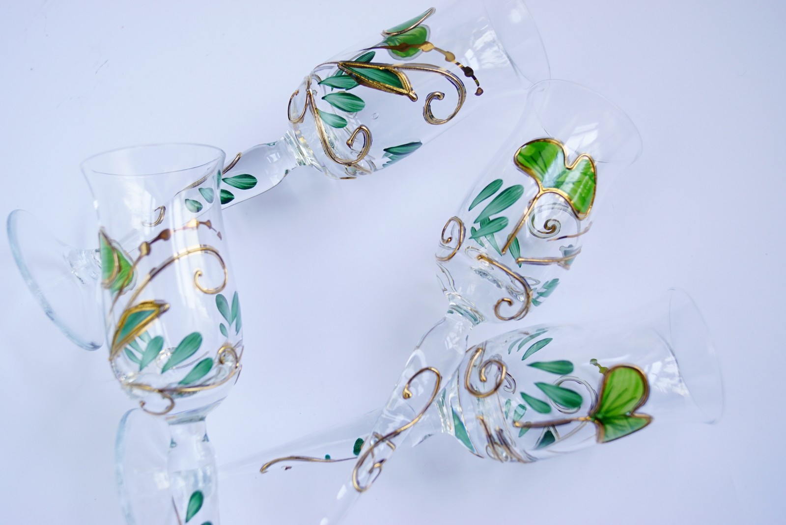 Nagel Kristallgläser grün gold Ginko