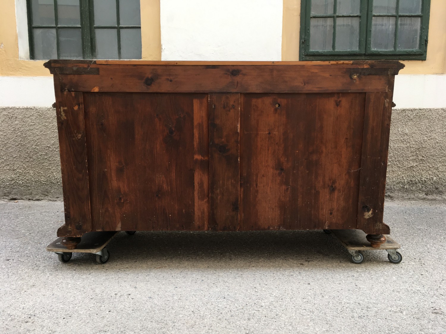 Anrichte Historismus gross