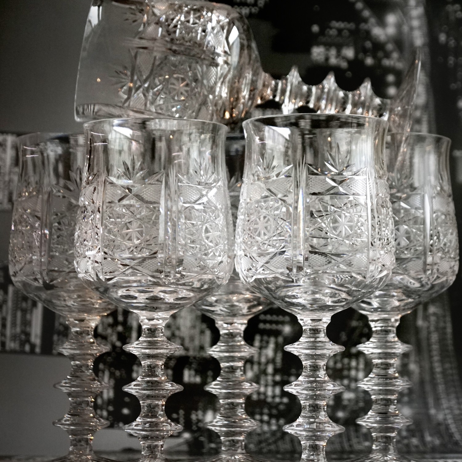 Bleikristallgläser Wein Burgunder J. Riedel geschliffen Stern Raute Vintage