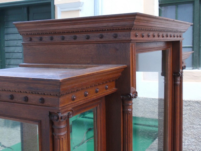 Vitrinenschrank Historismus